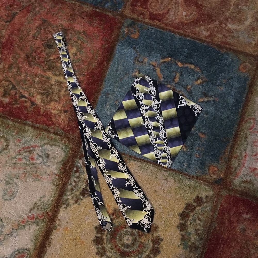 🚨SALE🚨💁🏽‍♂️👔Men's 💯% Silk Suite Tie💁🏻‍♂️👔